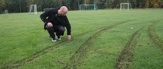 Fotbollsplaner vandaliserades