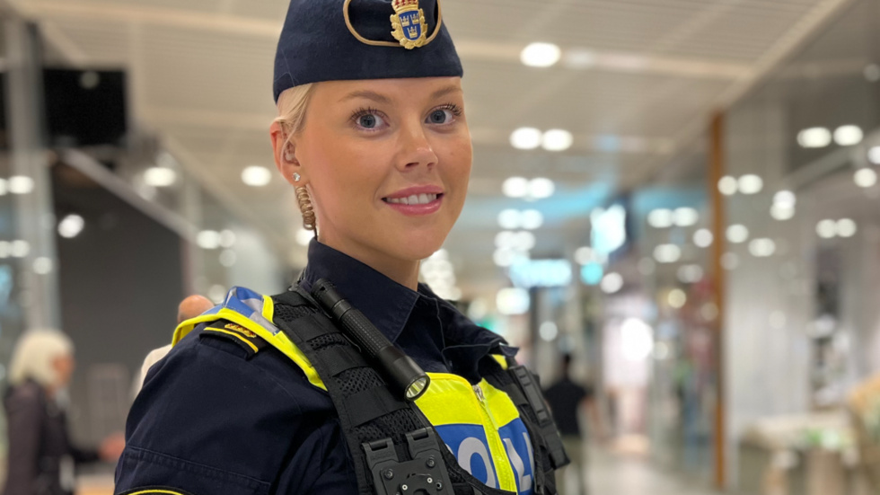 "Överlag tycker jag absolut att vi har fått positivt till oss", säger Nellie Sjögren är tf gruppchef för områdespolisen i Norrköping när vi träffar henne i Mirum galleria.