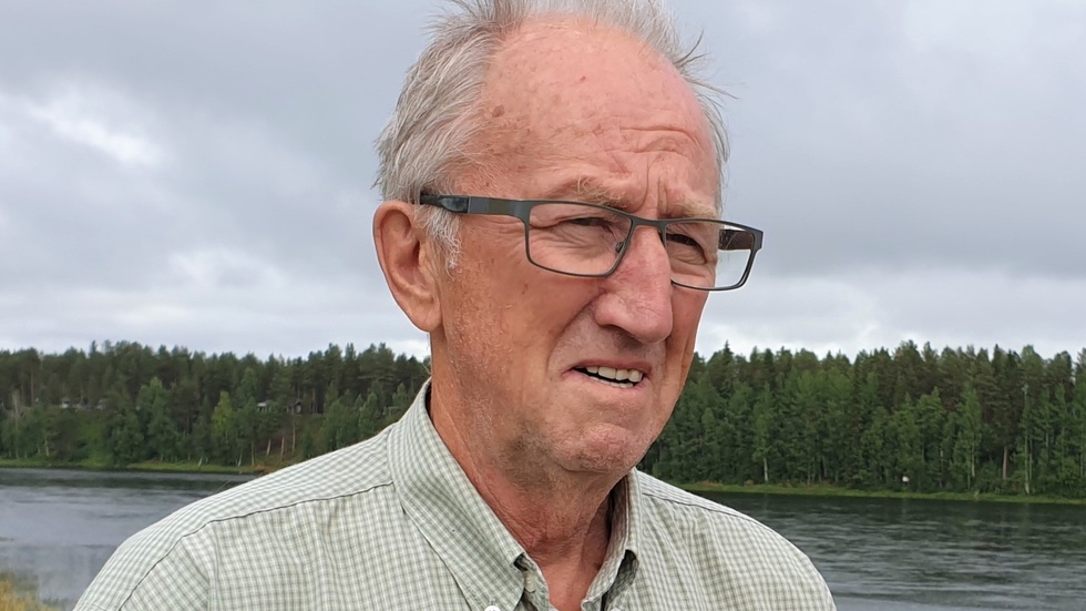 Gottfrid Augustsson Lassi, ordförande för Socialdemokraternas arbetarkommun i Pajala är kritisk mot hur Moderaterna agerat mot slutet av samarbetet.