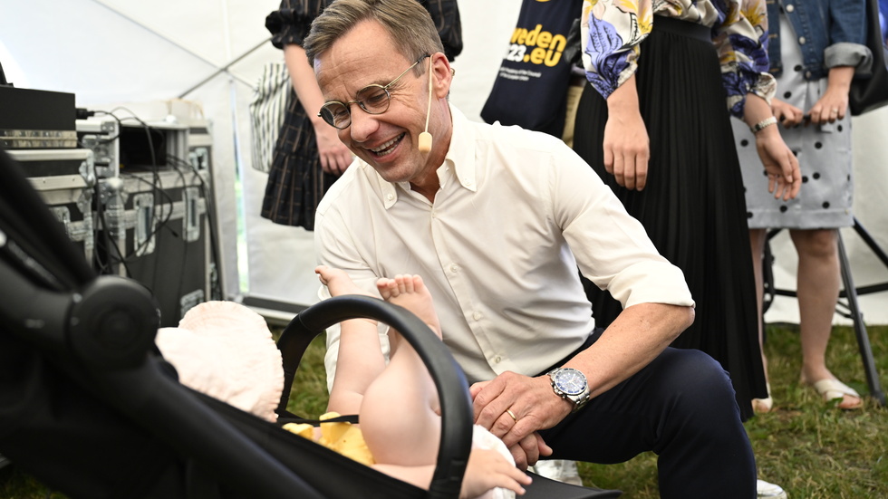 Statsminister Ulf Kristersson (M) efter pressträff i Almedalen.