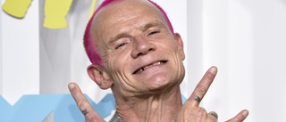 Flea startar podd – med Patti Smith som gäst