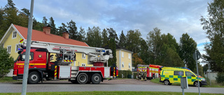 Befarad brand i flerfamiljshus var bränd mat    