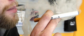 E-cigarett jämställs med tobaksrökning