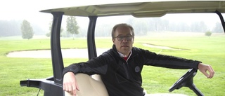 Nicklas gillar att golfen har klassats som friskvård