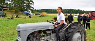 Anna kör gärna ett av många samlarobjekt: "Måste få hjälp med att starta"