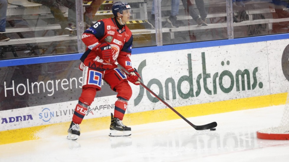 Hugo Gabrielson är tillbaka i VIK-laget efter att ha missade de fyra senaste matcherna.