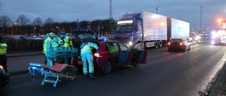 En till sjukhus efter olycka