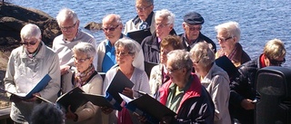 Sommargudstjänst i Risböle fäbodar