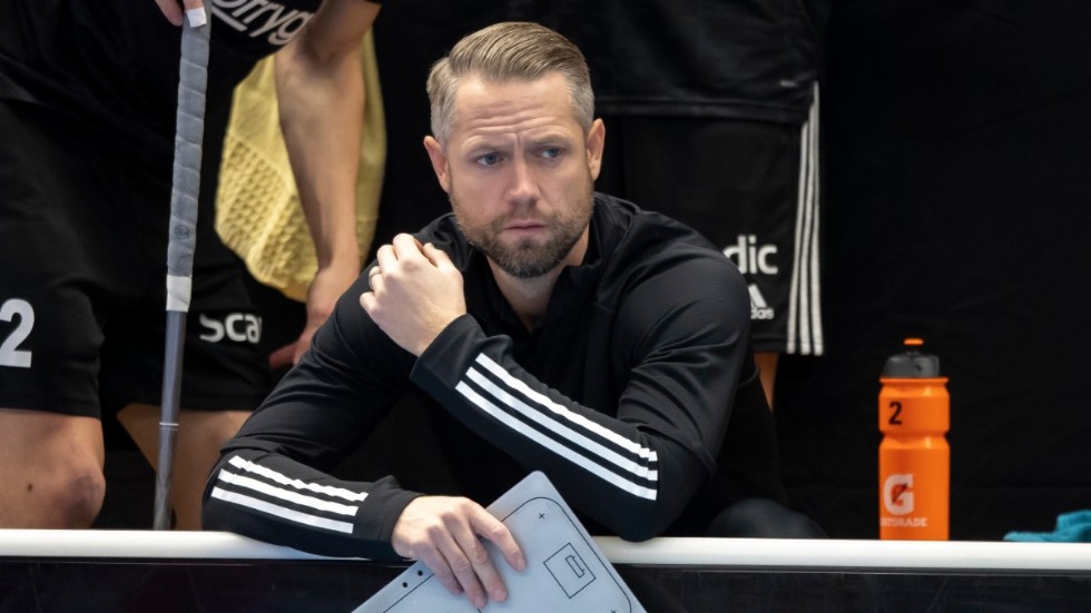 Libk har på kort tid fått fyra matcher inställda och tre av dem har inte fått nya matchdatum. "Bara att gilla läget", säger tränaren David Gillek.