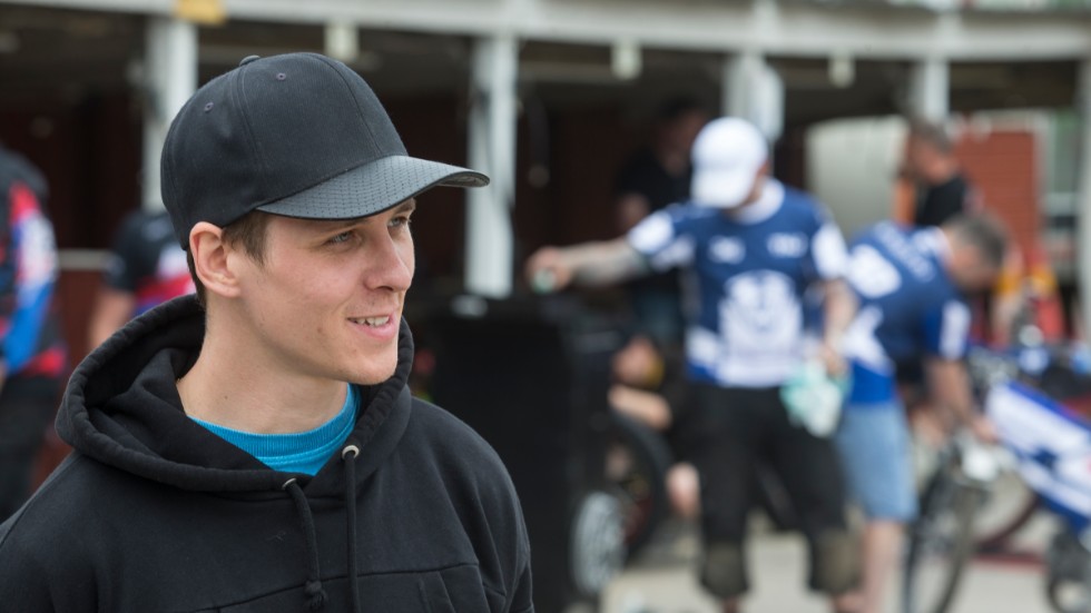 Oskar Fajfer berättar att Motala har en speciell plats i hans hjärta.