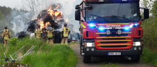 Halmbalar brann upp - rubriceras som mordbrand