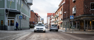 Vill kommunen driva bort mer bilar från centrum?