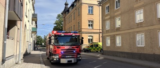 Räddningspådrag efter brandincident på balkong