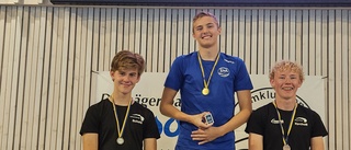 Över 700 simstarter - 28 medaljer till hemmaklubben