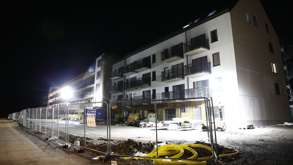 Nu svarar ägaren till fastigheten på Duvelundsvägen på kritiken mot bygget.