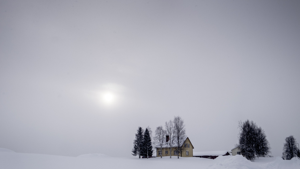 Arkivbild av ett hus i Pajala. Insändarskribenten har synpunkter på kommunens sätt att framhålla enskilda fastighetsmäklarföretag i sitt projekt "Hej Hemby".