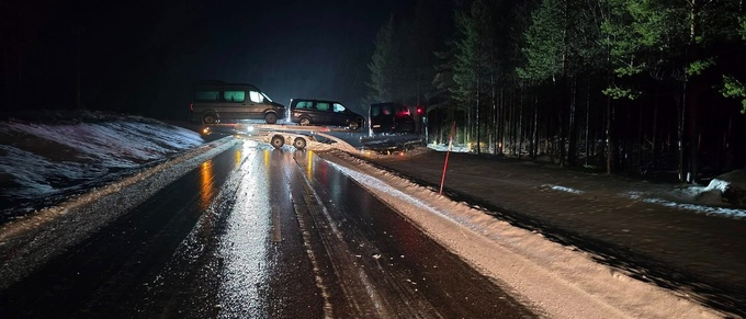 ”Fruktansvärt halt” – Nicklas fast i trafiken i flera timmar