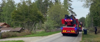 Larm om villabrand strax utanför Vimmerby: "Det luktar rök"