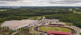 Belsing briljerade på hemmaovalen