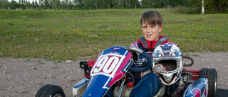 Noah, 8 år, storsatsar på karting