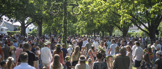 Bildextra: Midsommarfirande i Motala och Vadstena