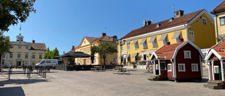 Därför är "sjösättningen" på torget försenad