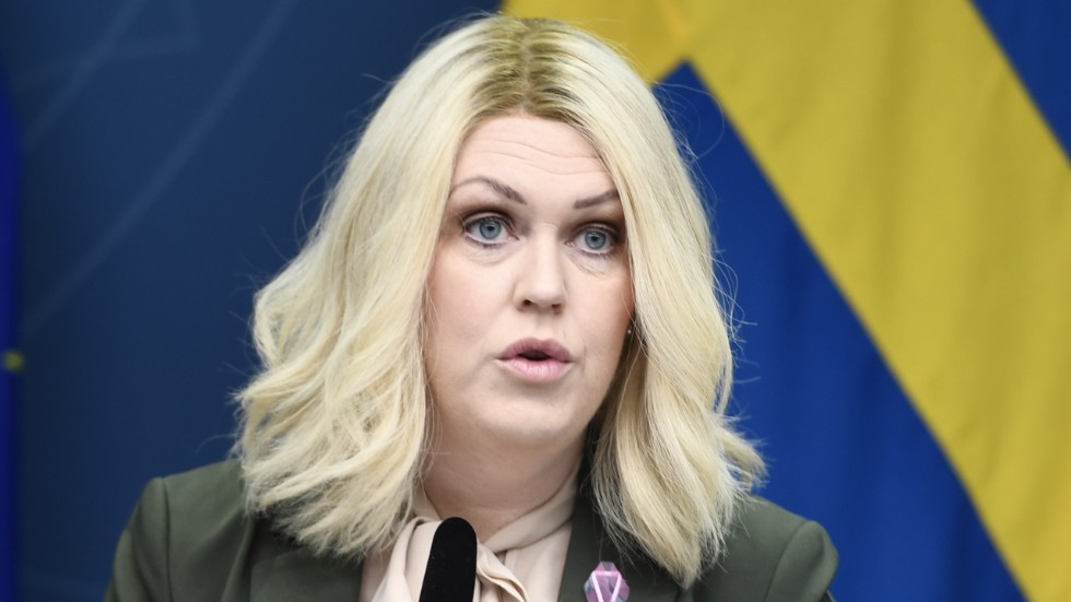 Socialminister Lena Hallengren (S).