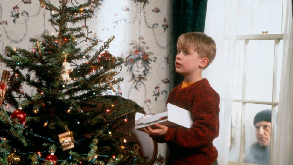 Macaulay Culkin och Joe Pesci i "Ensam hemma". Pressbild.