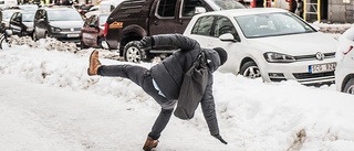 Snökaoset på väg norrut - ”stanna hemma”