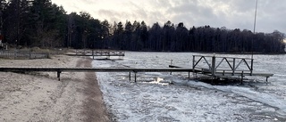 ”Människor ligger till och med inne på tomterna”