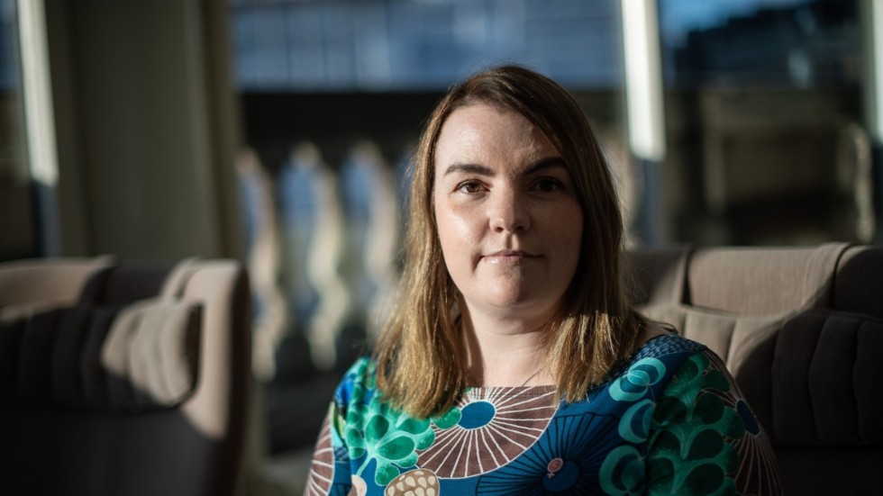 Emilia Töyrä (S), kandiderar till regionfullmäktige: "Vi kan inte ha en arbetsmarknad där vi prioriterar män över kvinnor eller snarare underprioriterar kvinnor".