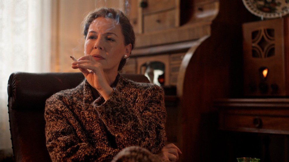 Connie Nielsen som Karen Blixen i tv-serien "Drömmaren".
