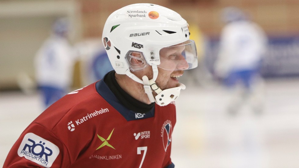 Niklas "Messi" Eriksson är lagkapten i KVBS.