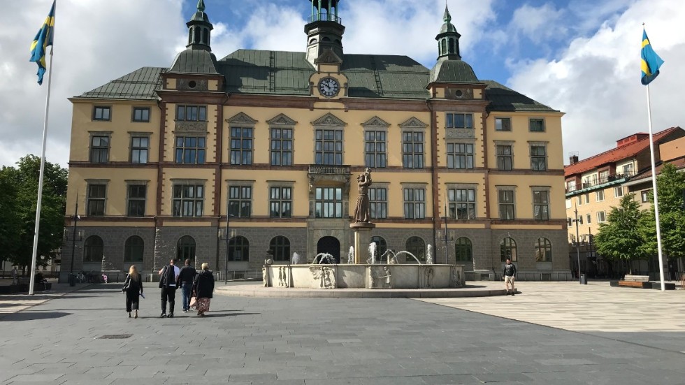 Rösträkningen till kommunvalet är klar. SD ökar med två mandat, S med ett. M och C backar, liksom L.