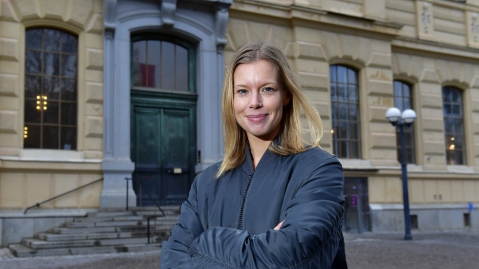 Musikalartisten Ulrika Ånäs omskolar sig till undersköterska.