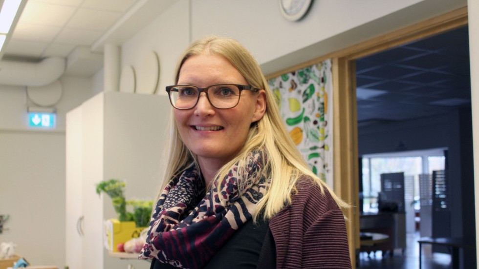Ingen förändrad matsedel för kommunens storkök, enligt Gina Svensson.