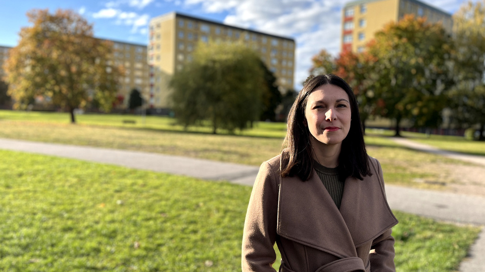 Teresa Carvalho (S) tycker att det är naturligt att börja sitt nya uppdrag som rättspolitisk talesperson på hemmaplan, i Norrköping.