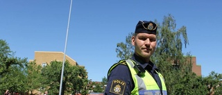 Polisen på plats vid kortegen