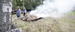 "Det är jätteroligt med smedjan"