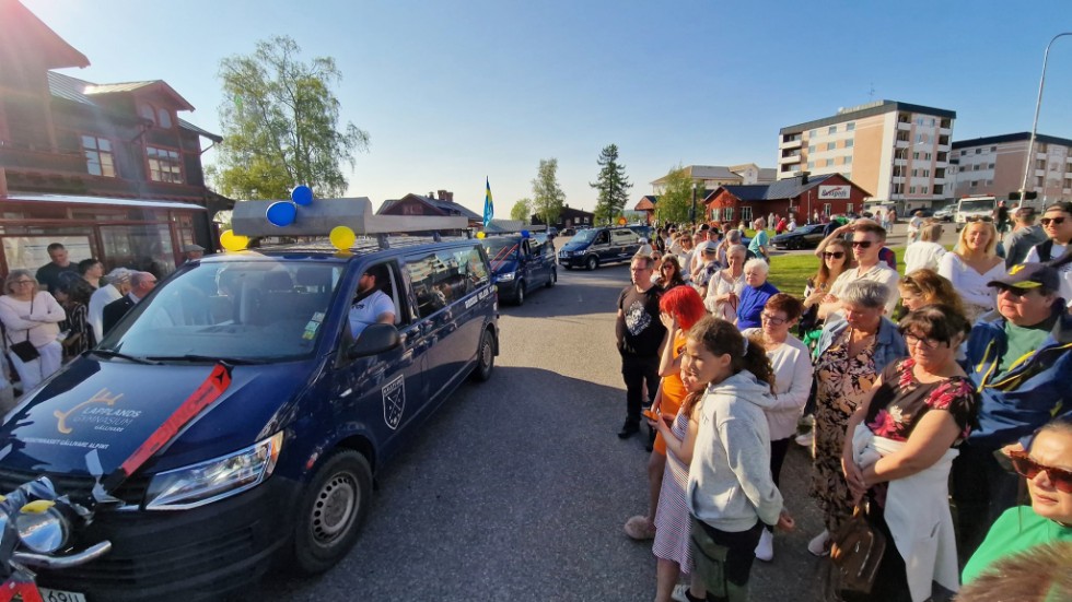 Studenterna lyckades precis pricka in balen samtidigt som sommaren på riktigt gjorde sitt intåg till Gällivare.