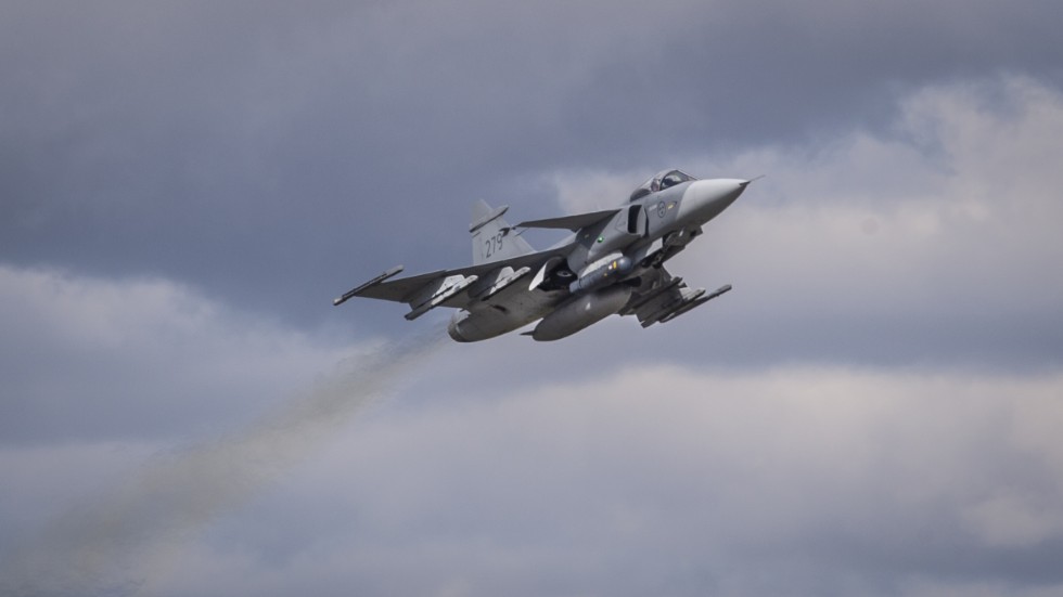 Under Aurora 23 landade och startade ett antal JAS 39 Gripen på Kungsängen under fredagen.