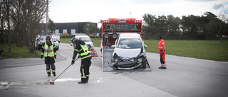 Tre bilar i kollision i norra Visby – polis på plats