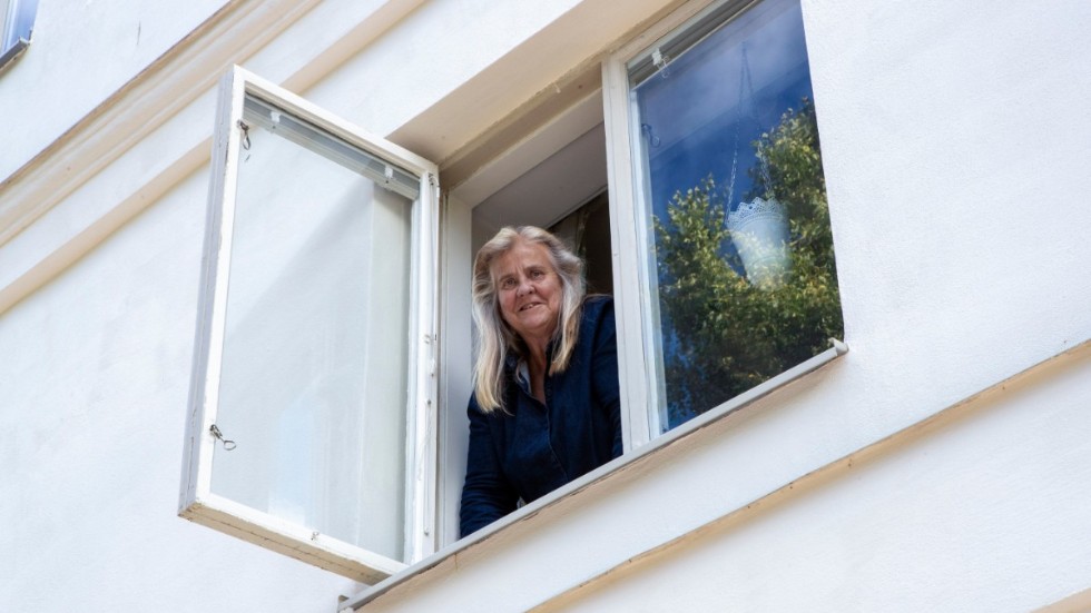 Snart är det val och vid Bona folkhögskola berättar rektor Anneli Dahlqvist att man de senaste veckorna jobbat intensivt med att lära eleverna hur den demokratiska processen går till.