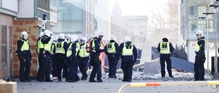 Poliserna nekas skadestånd för stenkastning i Navestad