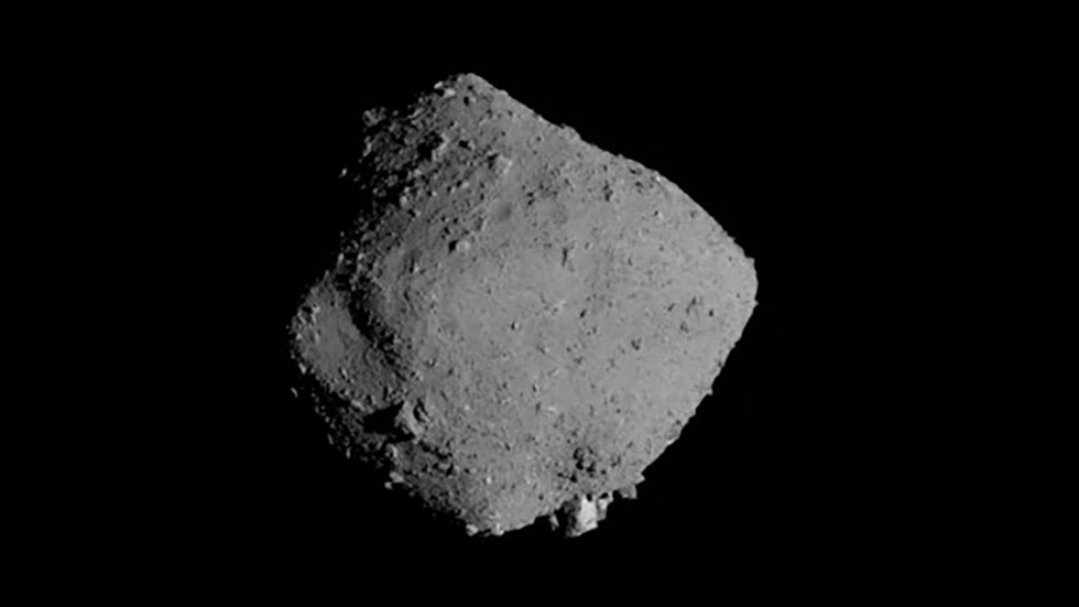 Asteroiden Ryugu, på en bild tagen av sonden Hayabusa-2 i november 2019. Arkivbild.