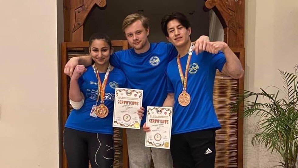 Zilan Mercan, Linus Knutsson och Mujtaba Alizada är tre juniorer i Flen sport och hälsa IF och kommer att ställa upp i lördagens tävling.