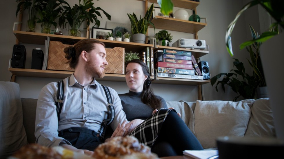 "Det är jobbigt att jag inte kan göra mer för Marielle", säger Sebastian Stark. Beslutet om att driva ärendet vidare kan bara Marielle ta, menar han. "Det här är hennes kamp mot ett samhälle fullt av fördomar. Självklart stöttar jag henne".