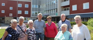 Pensionärer protesterar mot neddragningar