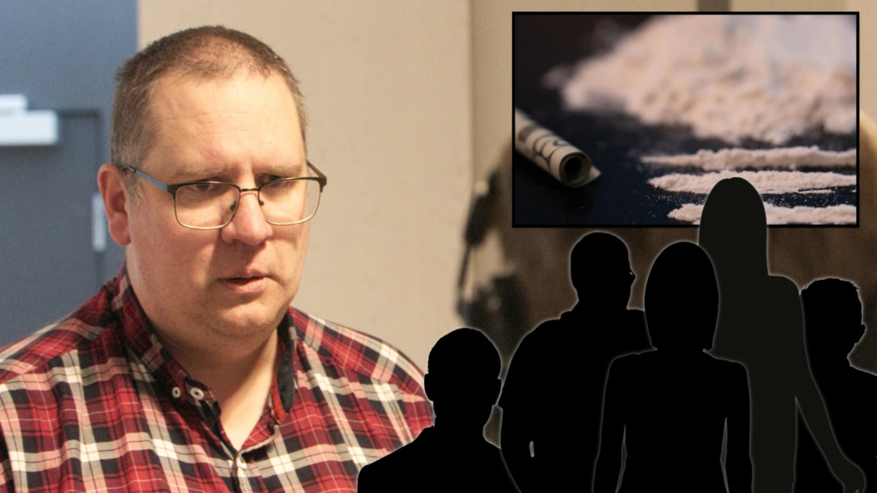 Knarkhärvan växer. Totalt fem misstänks nu ligga bakom en välorganiserad narkotikahub i länet, däribland två kvinnor. "Kvinnor förekommer i en omfattning som vi inte har sett tidigare, ytterst olyckligt att de hamnar i den här världen", säger åklagare Jonas Fjellström.  