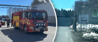 Stor utryckning till brand på biogasanläggning i Skellefteå